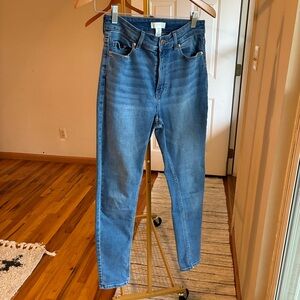 H&M High-Rise Skinny Jeans - Medium Blue Wash